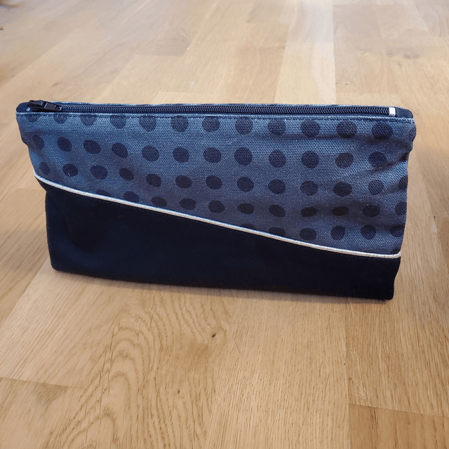 Trousse Althéa - Pois noirs